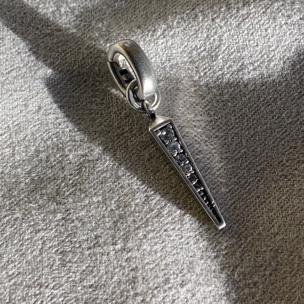 Kendra Scott Dagger Charm